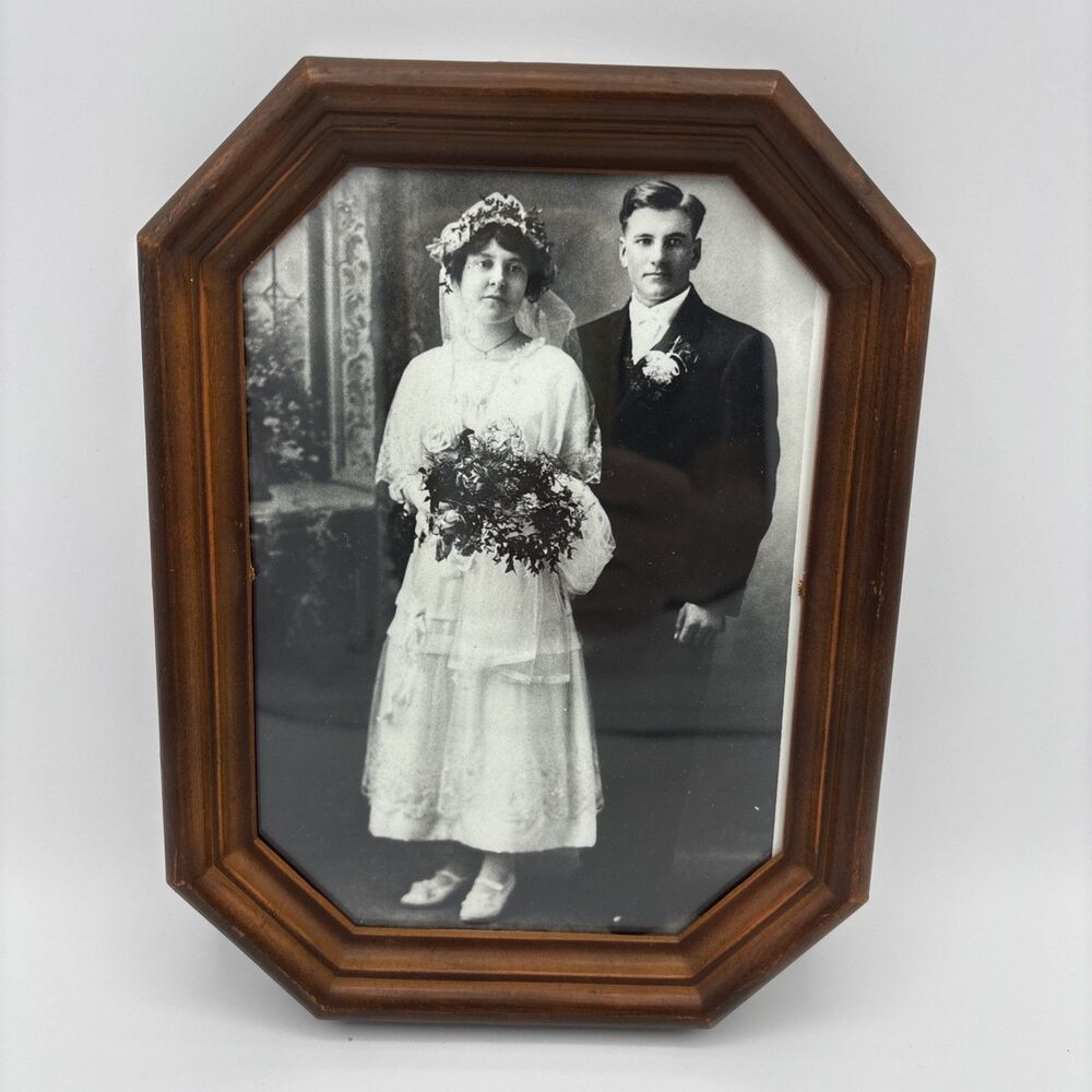 Antique 1920s Bride Groom Photo Gorgeous Dress, Veil, Bouquet, Black White Image